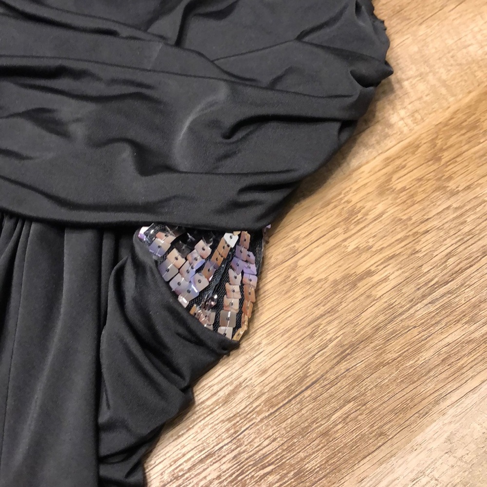 Off the shoulder sequins black dress - Picture 5 of 6